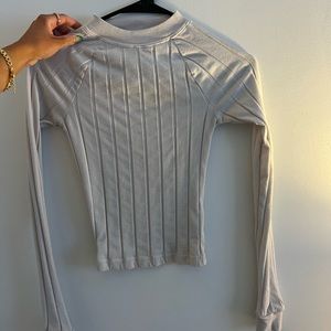 URBAN OUTFITTERS TOP